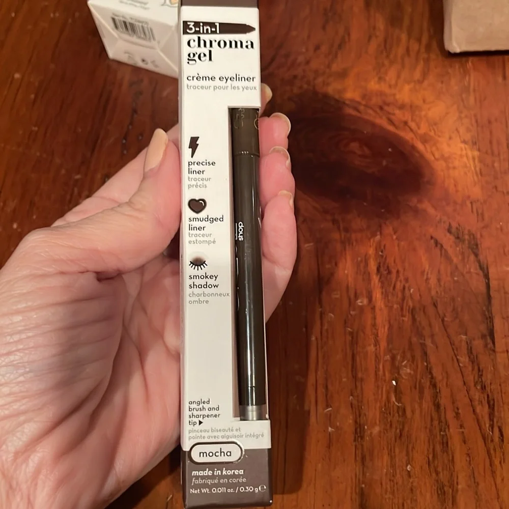 The Creme Shop 3-in-1 Chroma Gel Eyeliner Mocha and Creme Eyeshadow in Croissant